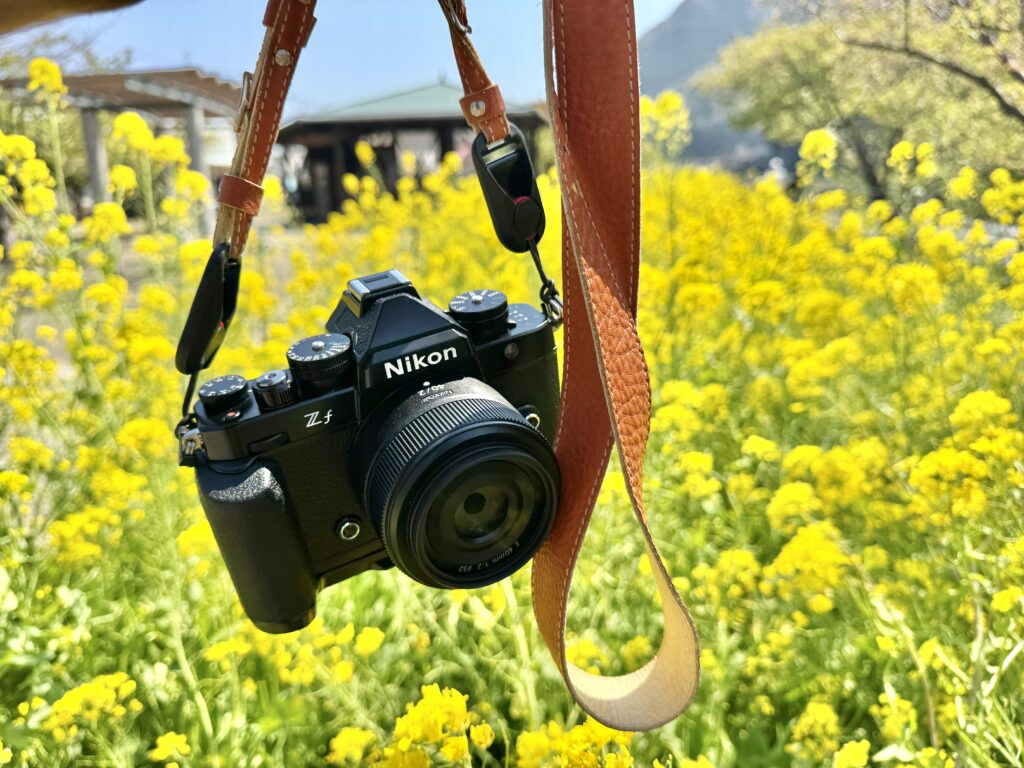 オシャレクラシカルデザインのニコンZfで鉄道は撮れるのか？！【導入編